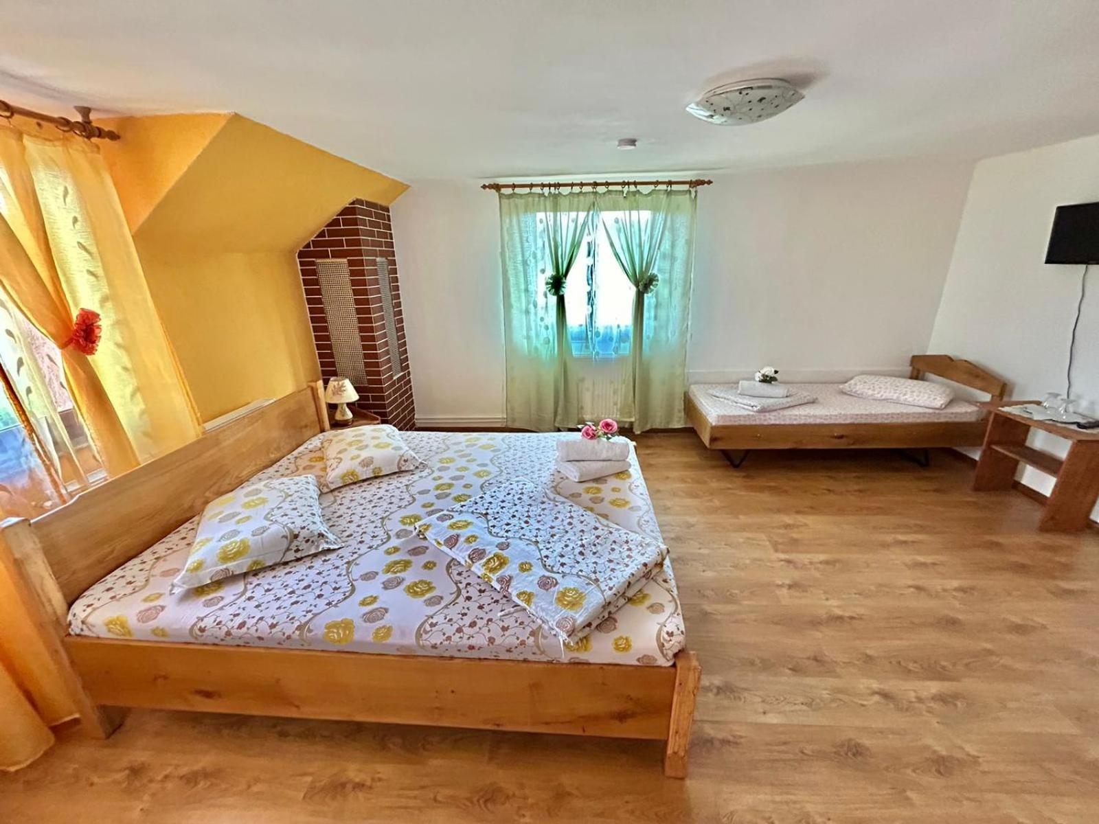 Pensiunea Casa Nina Cîrţişoara Oda fotoğraf